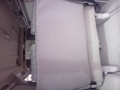 Mazda bongo seats - bongo,