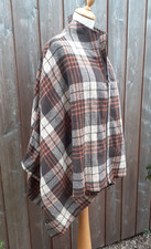 Apricot Womens Zipped Plaid