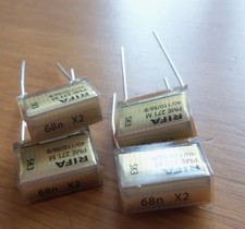 Rifa capacitors, lot of 19.