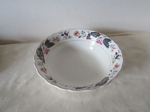 Vintage retro royal - royal, petal