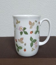 wedgwood wild strawberry mug