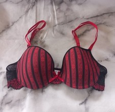 T-Shirt Bra 32C Red Black