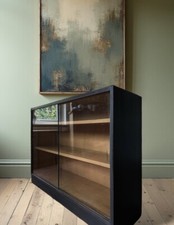 Vintage mid 20c - glazed, display
