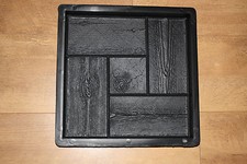 CONCRETE PAVING GARDEN PATH