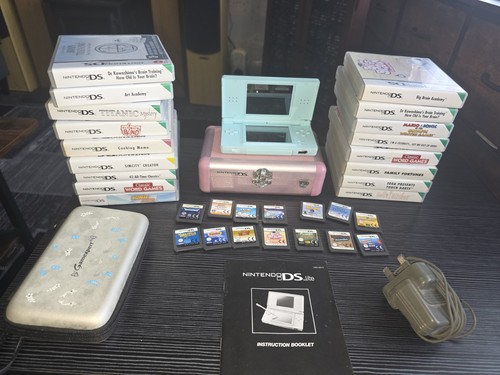 Nintendo lite pal bundle - nintendo,