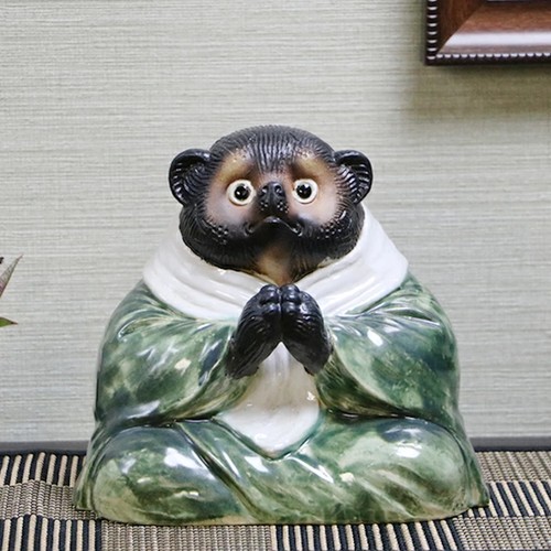 Shigaraki ware praying - shigaraki,