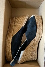 LK BENNETT 4 black Suede