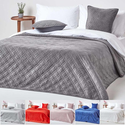 Quilted velvet bedspread - quilted,