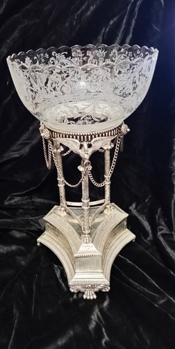 Gorgeous etched glass - gorgeous,