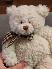 Gund White Cream Teddy Bear plush soft toy Fallon 15252 7 inches seated-bow