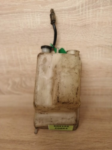 Kawasaki kdx125 oil tank cobk4 - kawasaki,