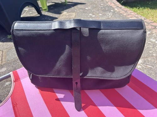 Brompton shoulder bag - shoulder, front