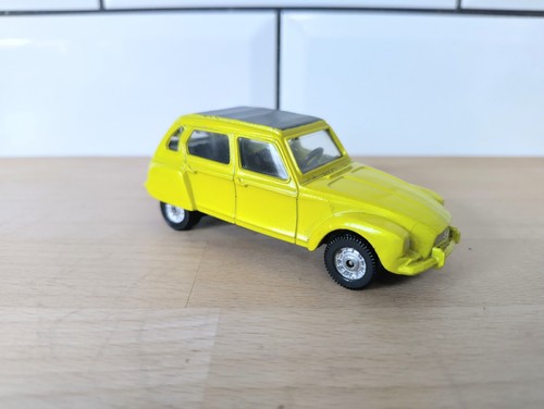 Corgi 287 citroen dyane - corgi, yellow