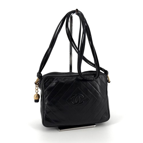 Chanel lamb logo - cc, bag