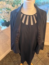 Speziale Black Suit With