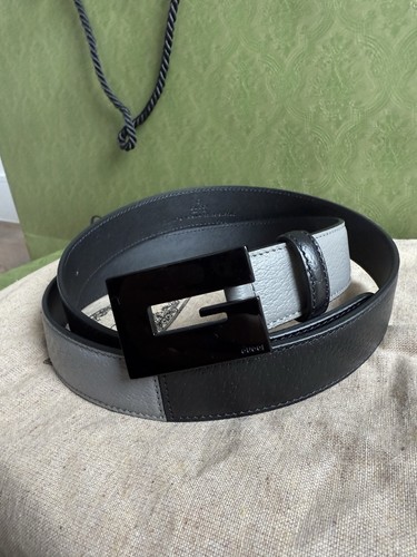 Nwt gucci men square - g,