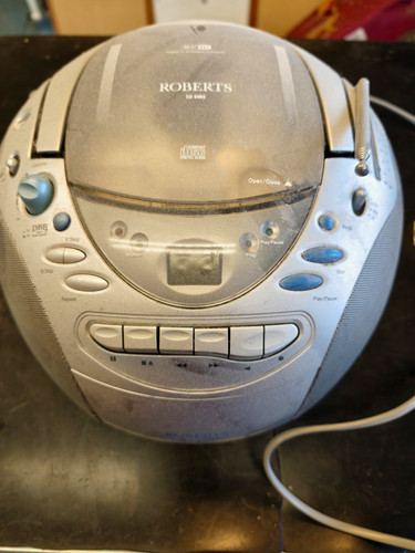 Roberts 9960 portable cd - portable,