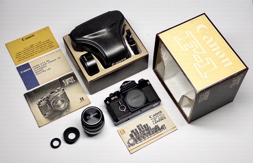 Canon 35mm slr film camera - 35mm,