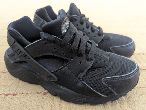 Nike air huarache triple - nike,