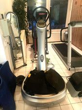Power Plate Pro 5, Airdaptive Model. Many Attachments Included. Minimal Use.