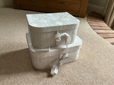 Laura Ashley x2 Flocked Velvet