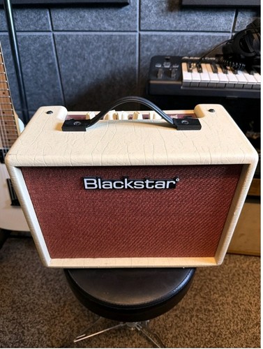 Blackstar debut - debut, 15e