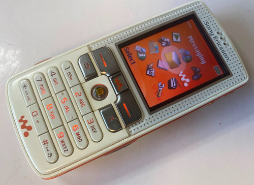 Sony ericsson w800i mobile - w800i,