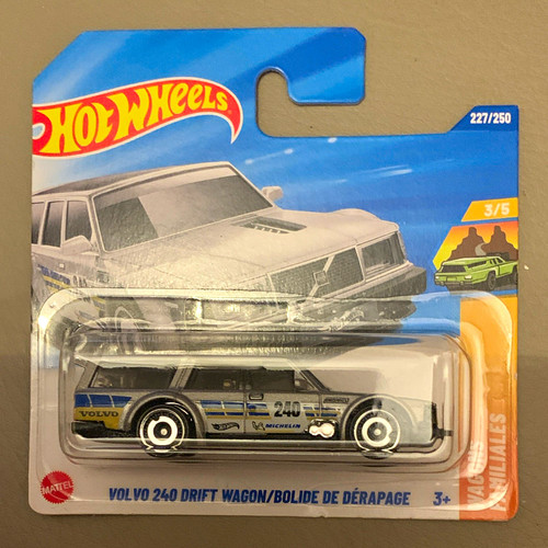 Hot wheels volvo 240 drift - hot,