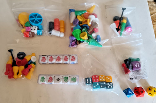 Large job lot dice - lot, &