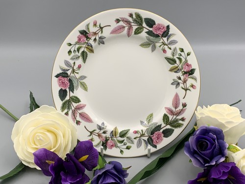 Wedgwood hathaway rose 8 - rose, 8"