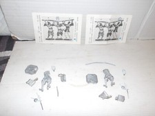 ROSE MILITARY MINIATURES 2 X
