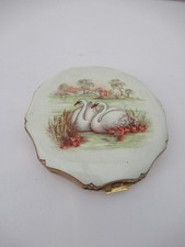 Vintage Kigu Swan Powder
