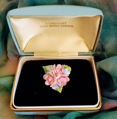 Vintage coalport brooch - brooch, bone