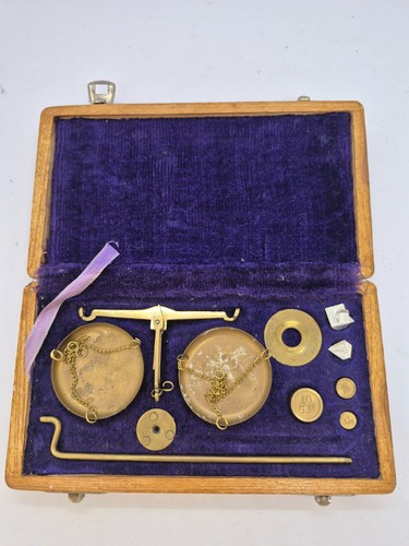 Vintage apothecary balance - apothecary,