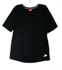 Nike Men's Medium Black Short