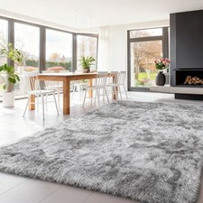 7 x 10 ft Large Shaggy Rug