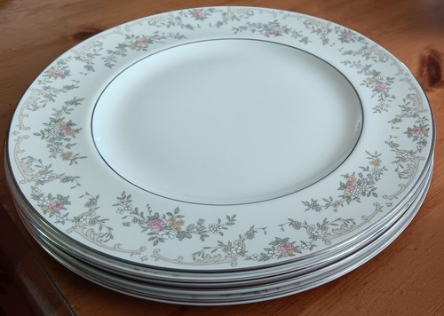 Royal doulton bone china - bone,