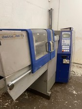 injection moulding machine