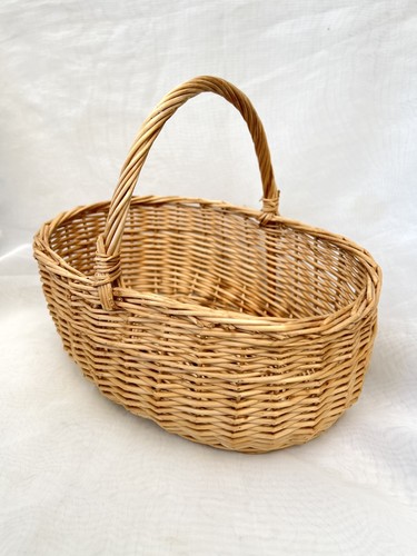 Small oval shaped - , wicker