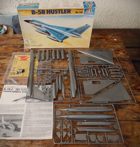 Hustler jet plane - b-58,