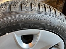 4 Steel  Wheels with Winter Tyres and BMW Hub Caps For BMW 1 Series [E87]