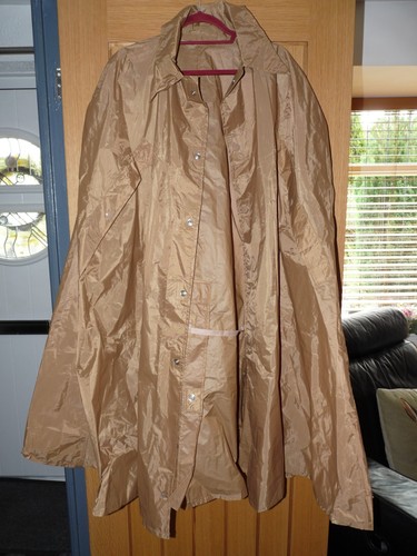 Shiny stiff nylon long riding - ,