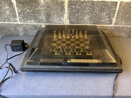 Electronic chess set 1983 - -,