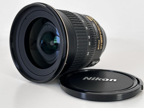 Nikon nikkor 12 - af-s, dx