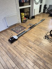 Electric garage door operator