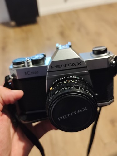 Pentax k1000 35mm film - pentax,