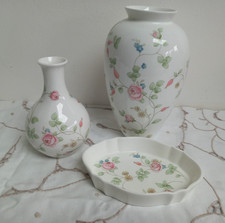 Wedgwood Rosehip Job Lot x 3 Vase Trinket Tray