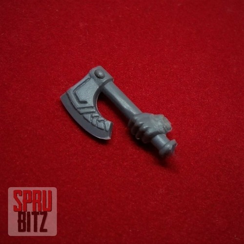 Dwarf rangers throwing axe - dwarf,