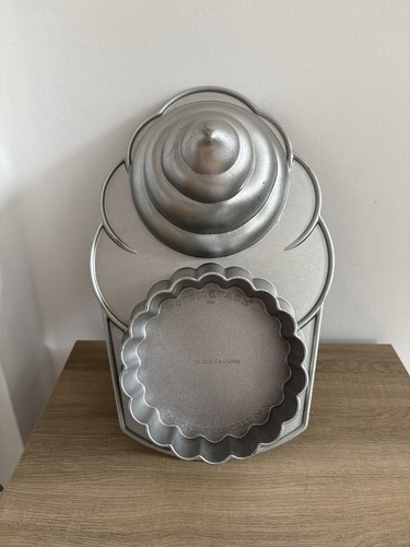 Nordic ware great cupcake cake - great,