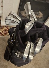 Right-Handed Golf Club Set